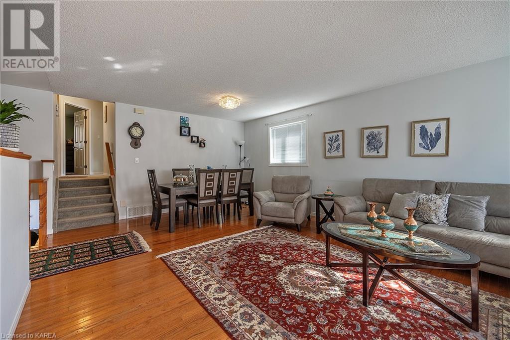 For sale 950 LOMBARDY Street, Kingston, Ontario K7M9C2 40659204