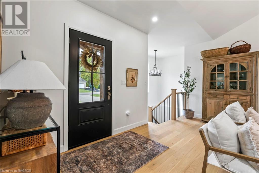 For sale 63 REGENCY Drive, Clifford, Ontario N0G1M0 40663918