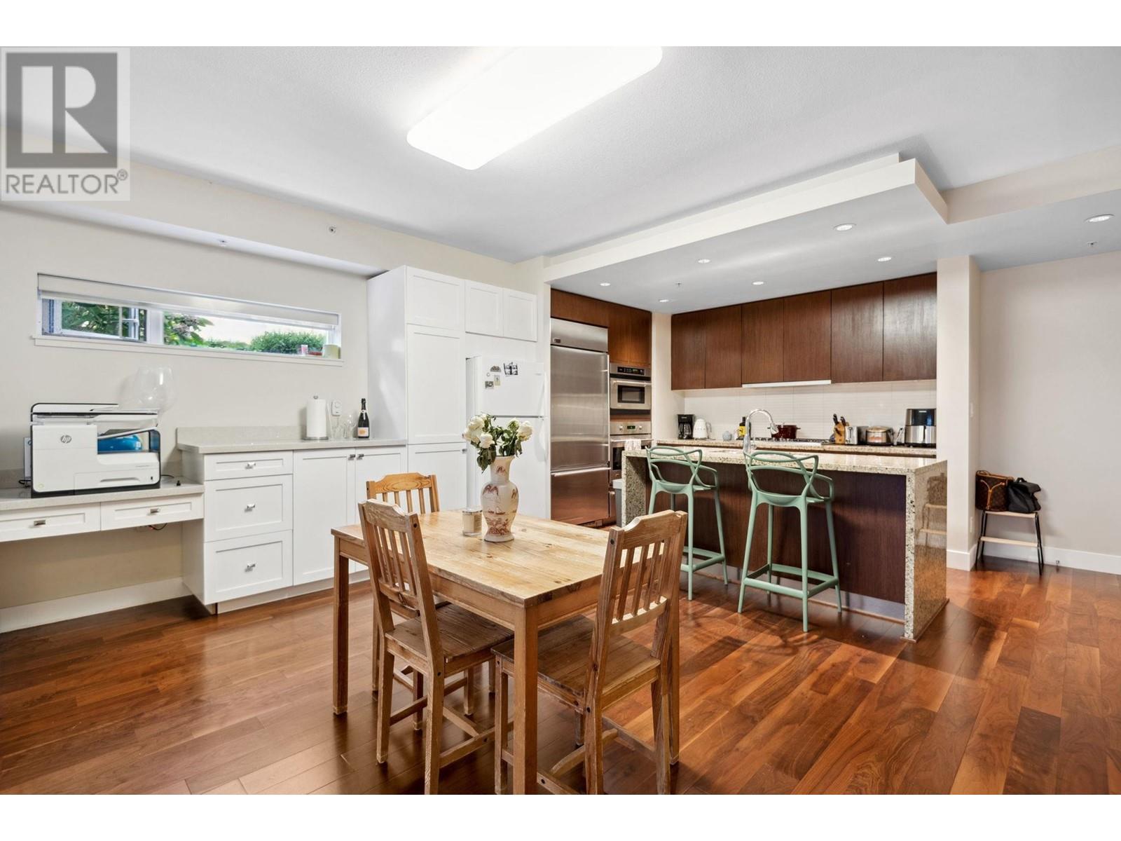 For sale 104 6080 IONA DRIVE, Vancouver, British Columbia V6T0A4