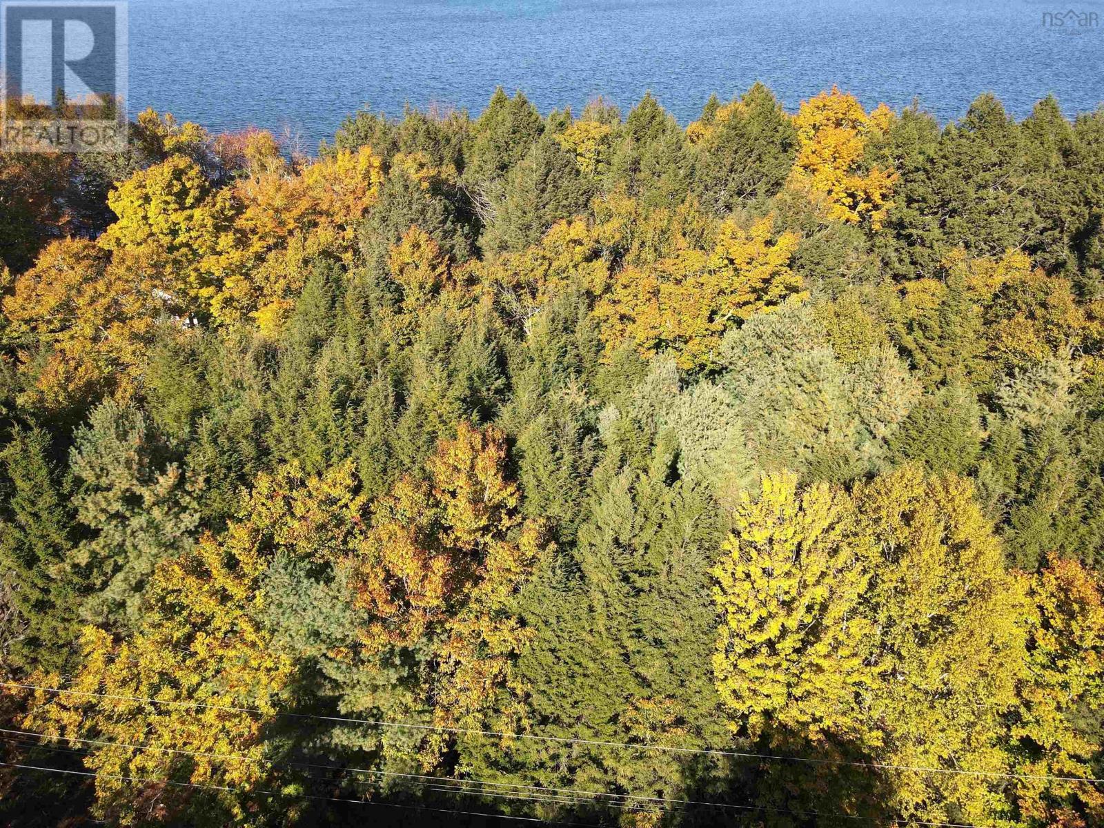 À vendre 116 & 16 Harry Freeman Road, Labelle, NouvelleÉcosse B0T1E0