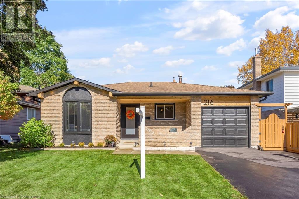 For sale 216 ERINDALE Crescent, Cambridge, Ontario N3C3E8 40666183