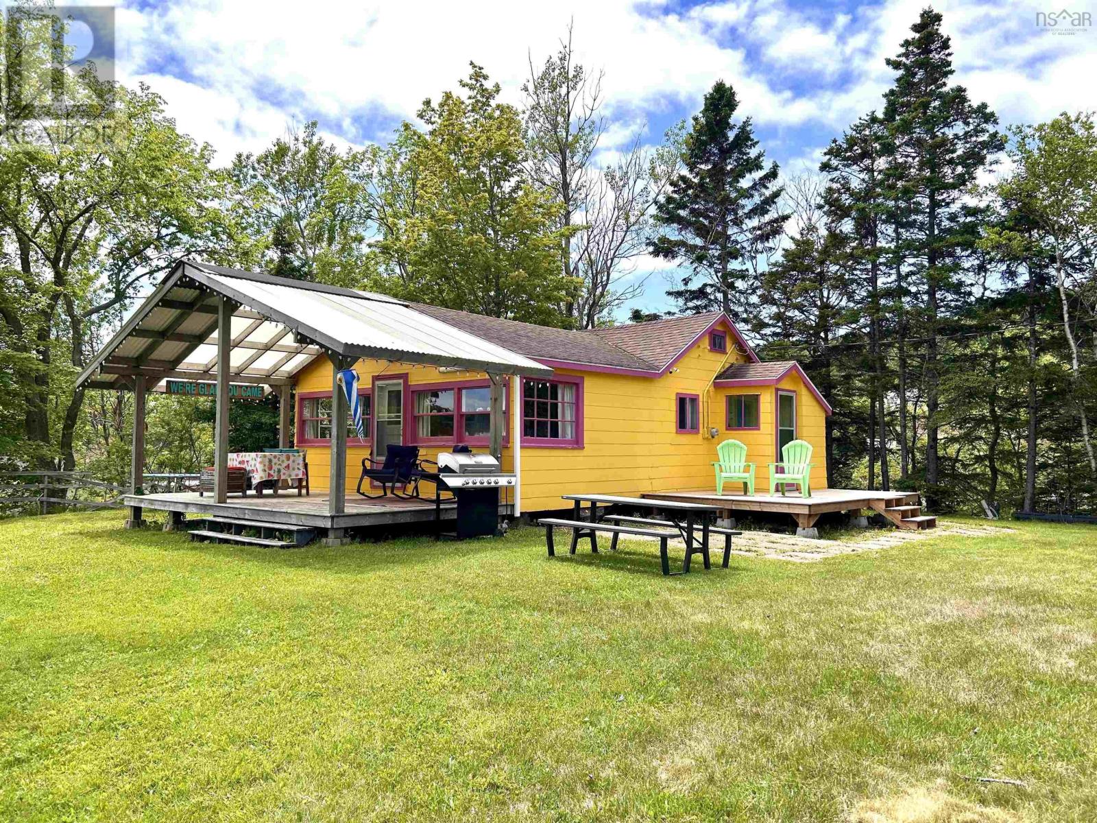 For sale 1656 Two Islands Road, Two Islands, Nova Scotia B0M1S0