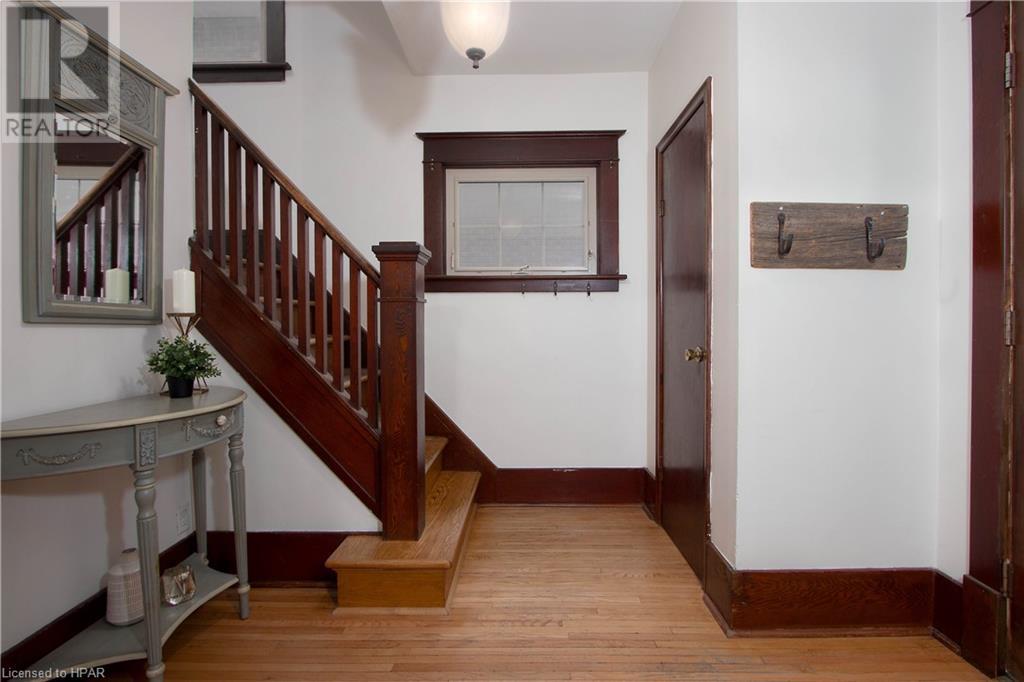 À vendre 185 JOHN Street N, Stratford, Ontario N5A6L6 40666553