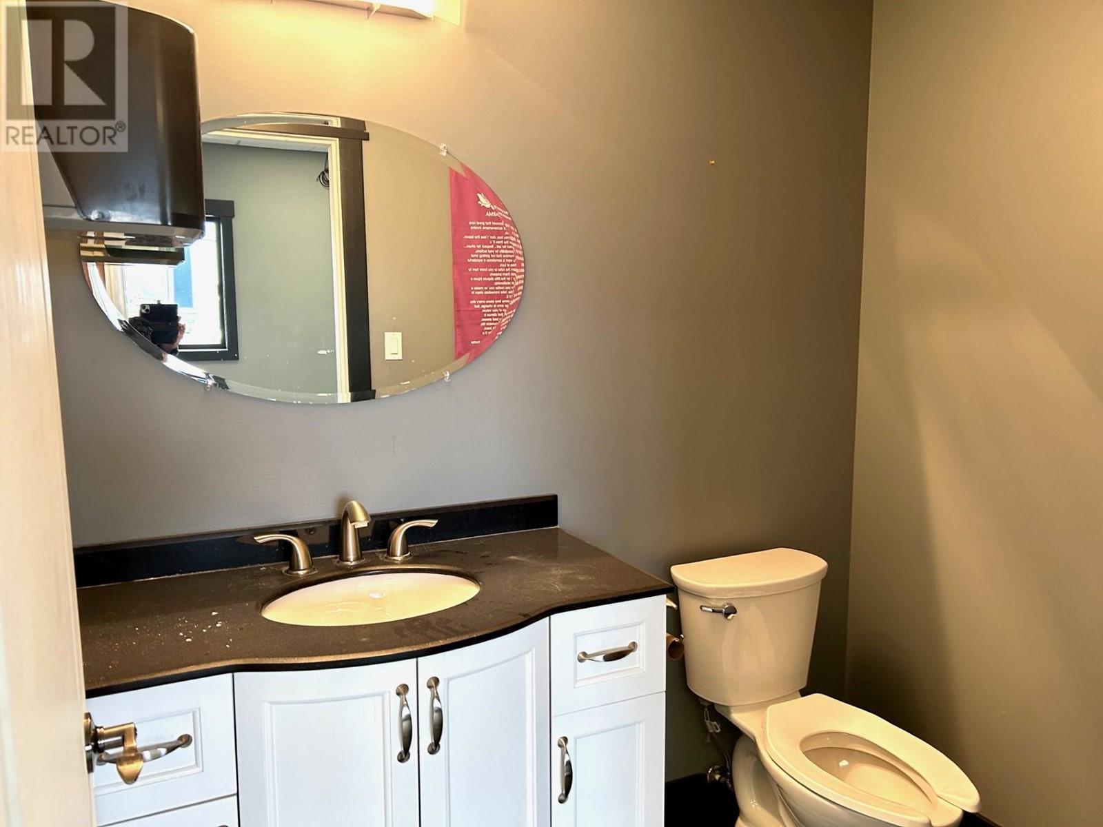 À vendre 4704 54 STREET, Fort Nelson, ColombieBritannique V0C1R0