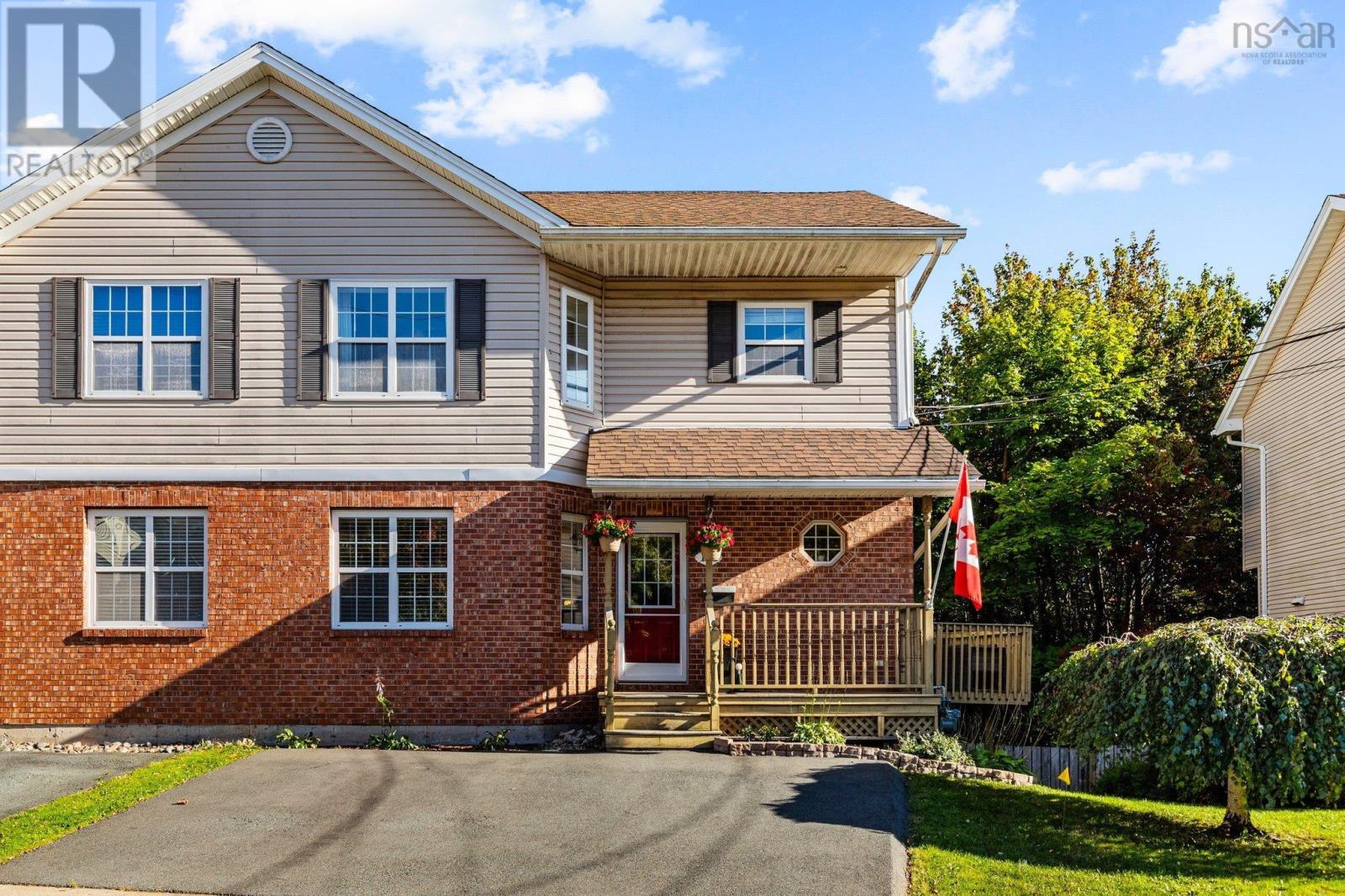For sale 123 Stoneybrook Court, Halifax, Nova Scotia B3M4R5