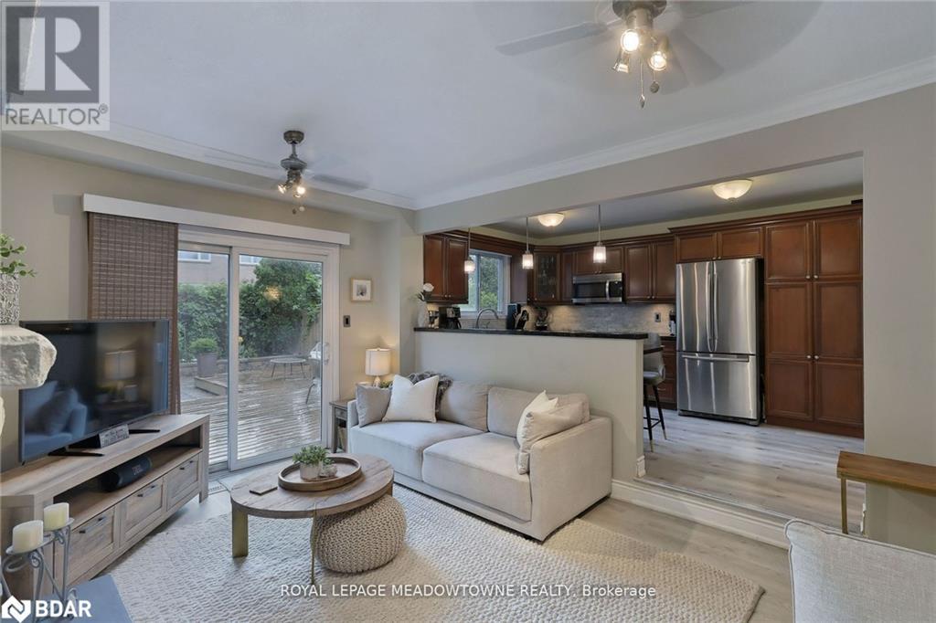 For sale 4320 SHELBY Crescent, Mississauga, Ontario L4W3T3 40667986