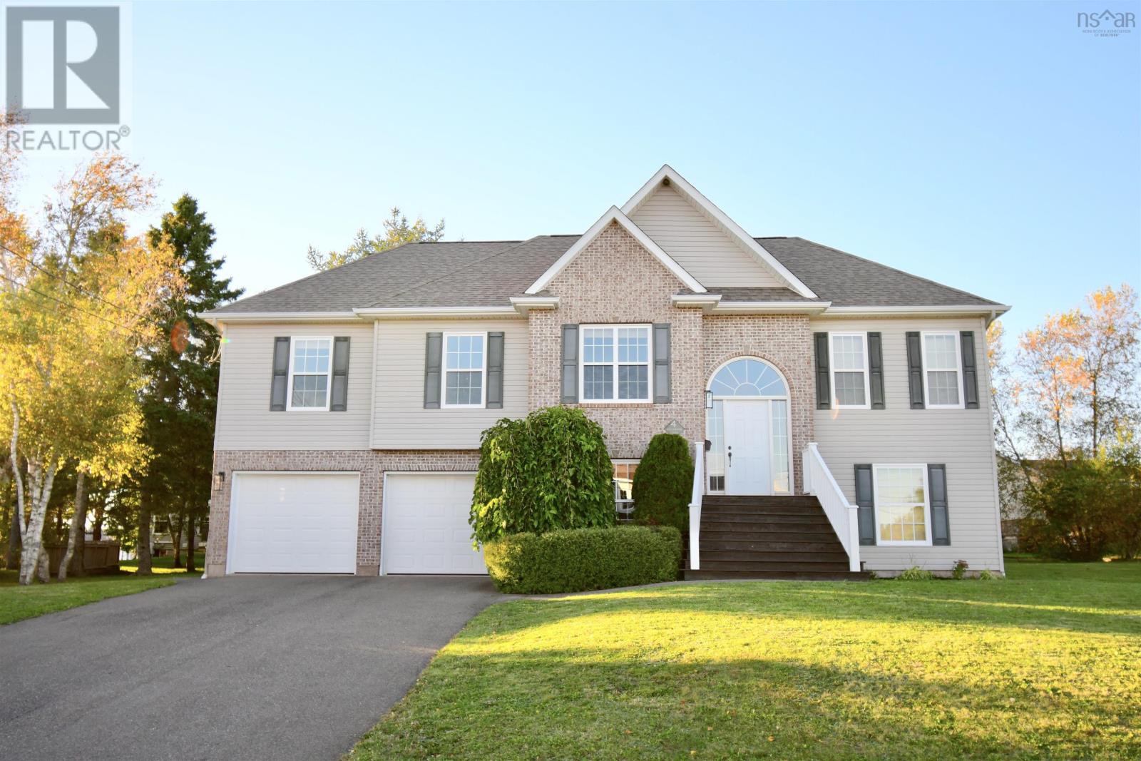 À vendre 4 Ridgewood Court, Amherst, NouvelleÉcosse B4H4W7