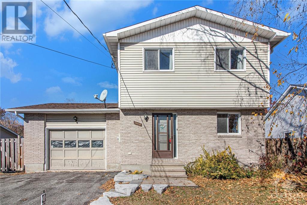 For sale 1968 CATHERINE STREET, Rockland, Ontario K4K1H6 1417753