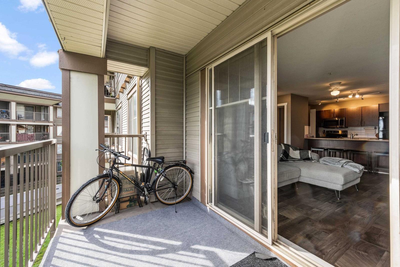For sale: 306 45561 YALE ROAD, Chilliwack Proper South
