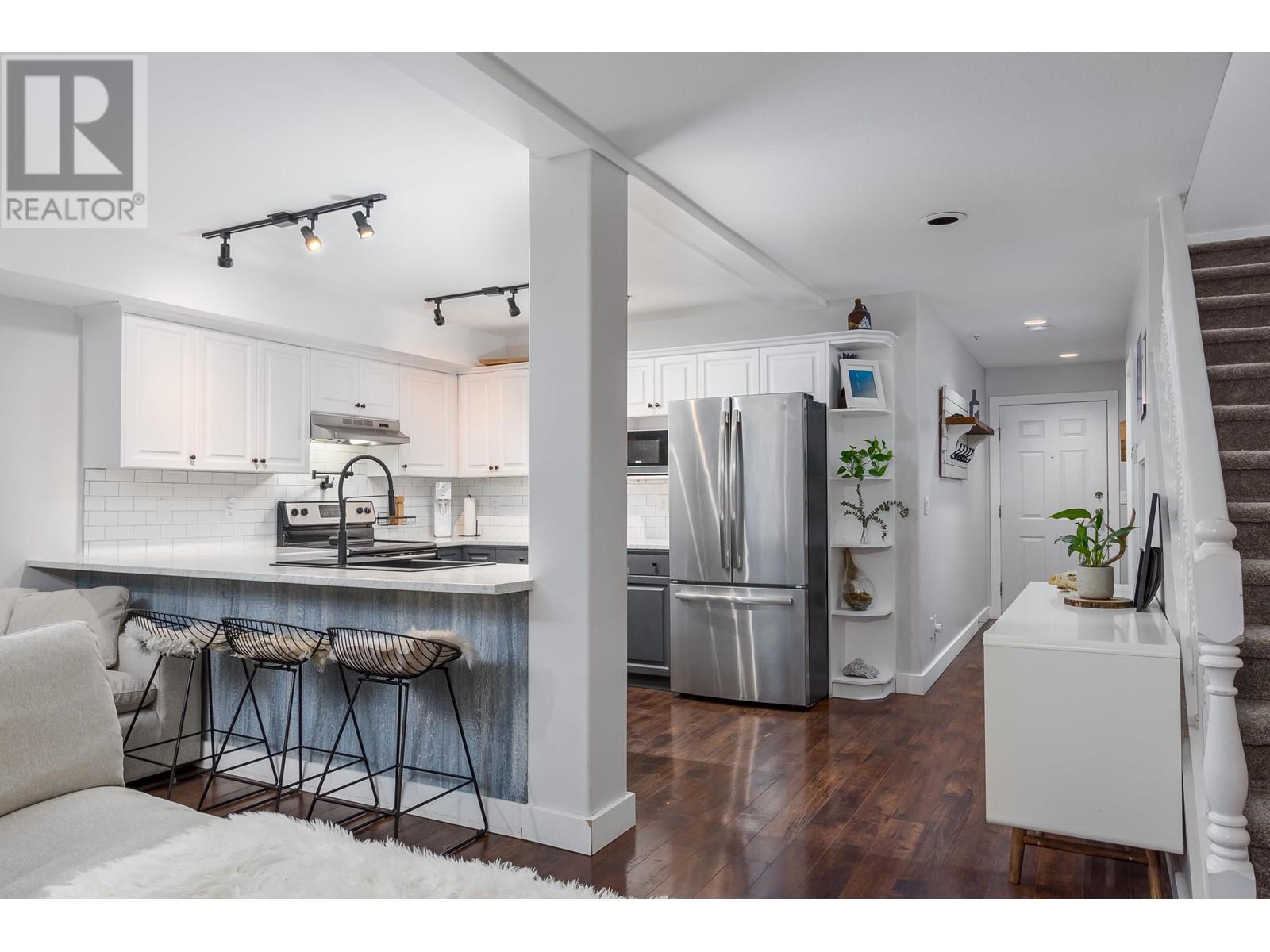 À vendre 1 39754 GOVERNMENT ROAD, Squamish, ColombieBritannique