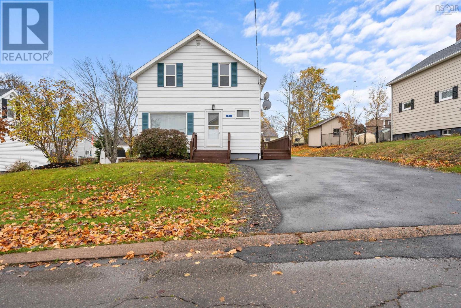 For sale 41 Belmont Avenue, Stellarton, Nova Scotia B0K1S0 202425961