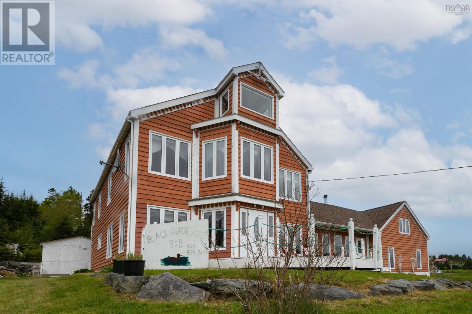 For sale: 25245 Highway 7, Port Dufferin, Nova Scotia B0J2R0 ...