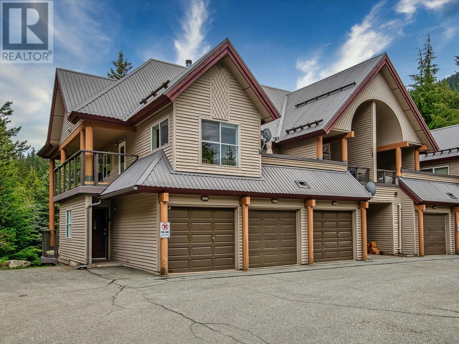 For sale: 112 2222 CASTLE DRIVE, Whistler, British Columbia V8E0L7 ...