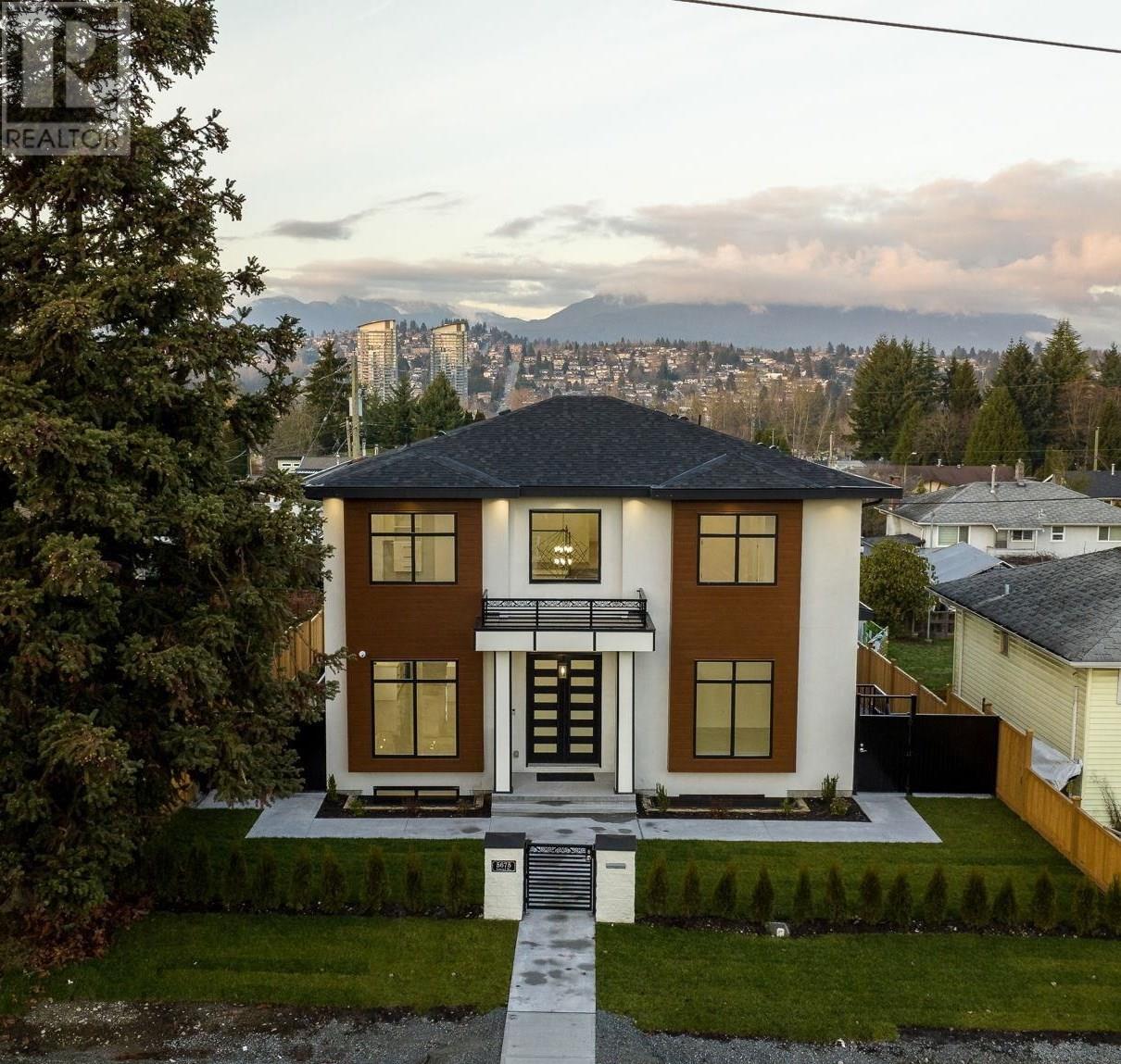 For sale: 5675 LAUREL STREET, Burnaby, British Columbia V5G1N4 ...