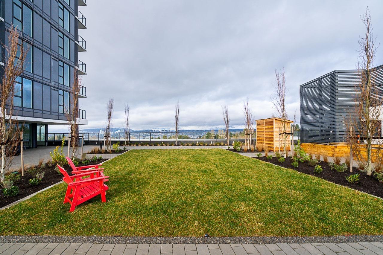 For sale: 4205 10750 135A STREET, Surrey, British Columbia