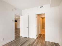 285 Boul. Hymus, Pointe-Claire, QC H9R