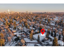 For sale: 13918 107A AV NW, Edmonton, Alberta T5L2H7