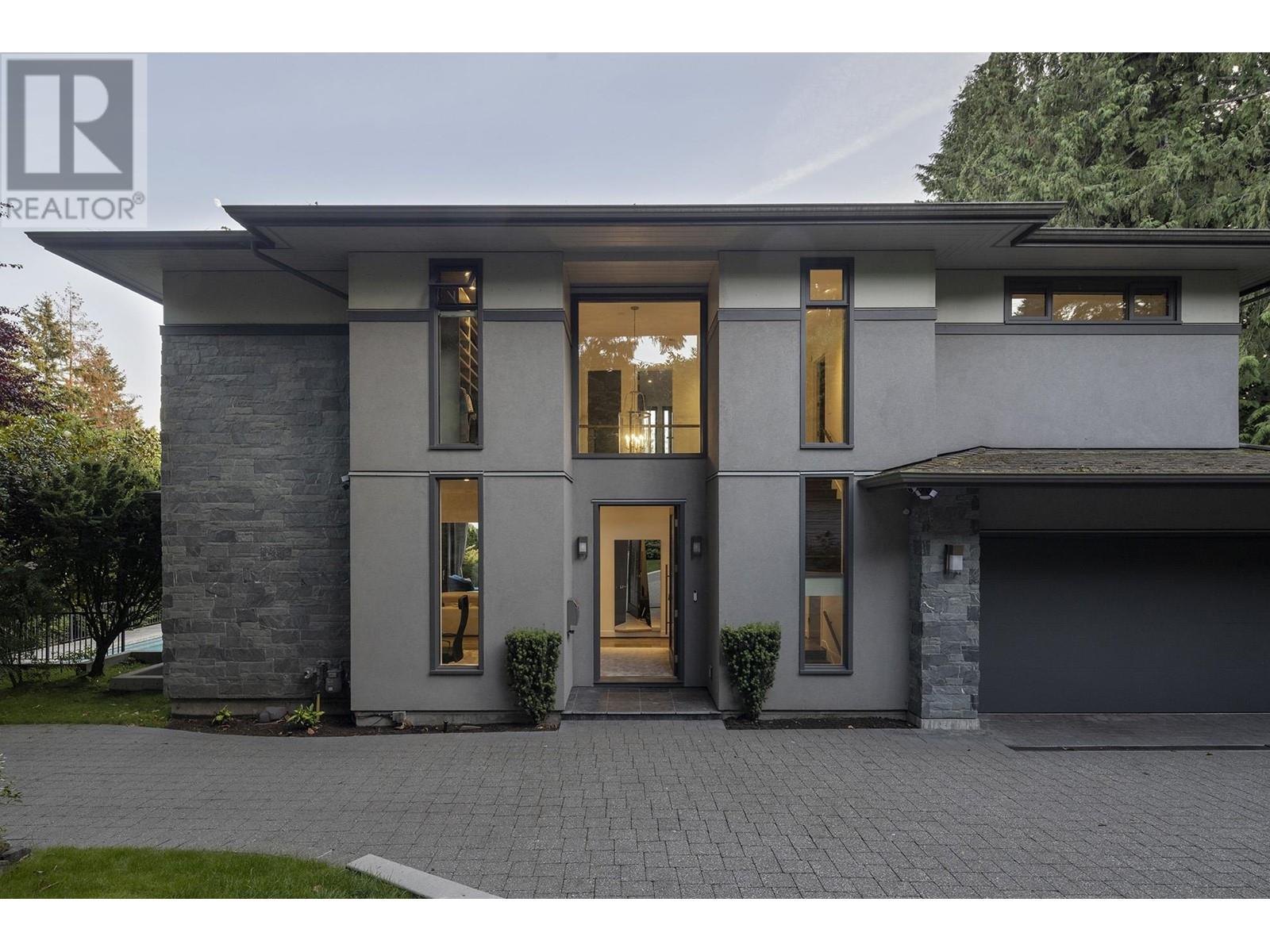 For sale: 281 29TH STREET, West Vancouver, British Columbia V7V4M5 ...
