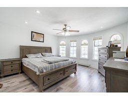 For sale: 14298 90 AVENUE, Surrey, British Columbia V3V7W2 For sale: 14298 90 AVENUE, Surrey, British Columbia V3V7W2