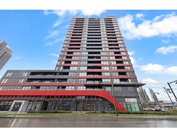 For sale: 2005 10626 CITY PARKWAY, Surrey, British Columbia