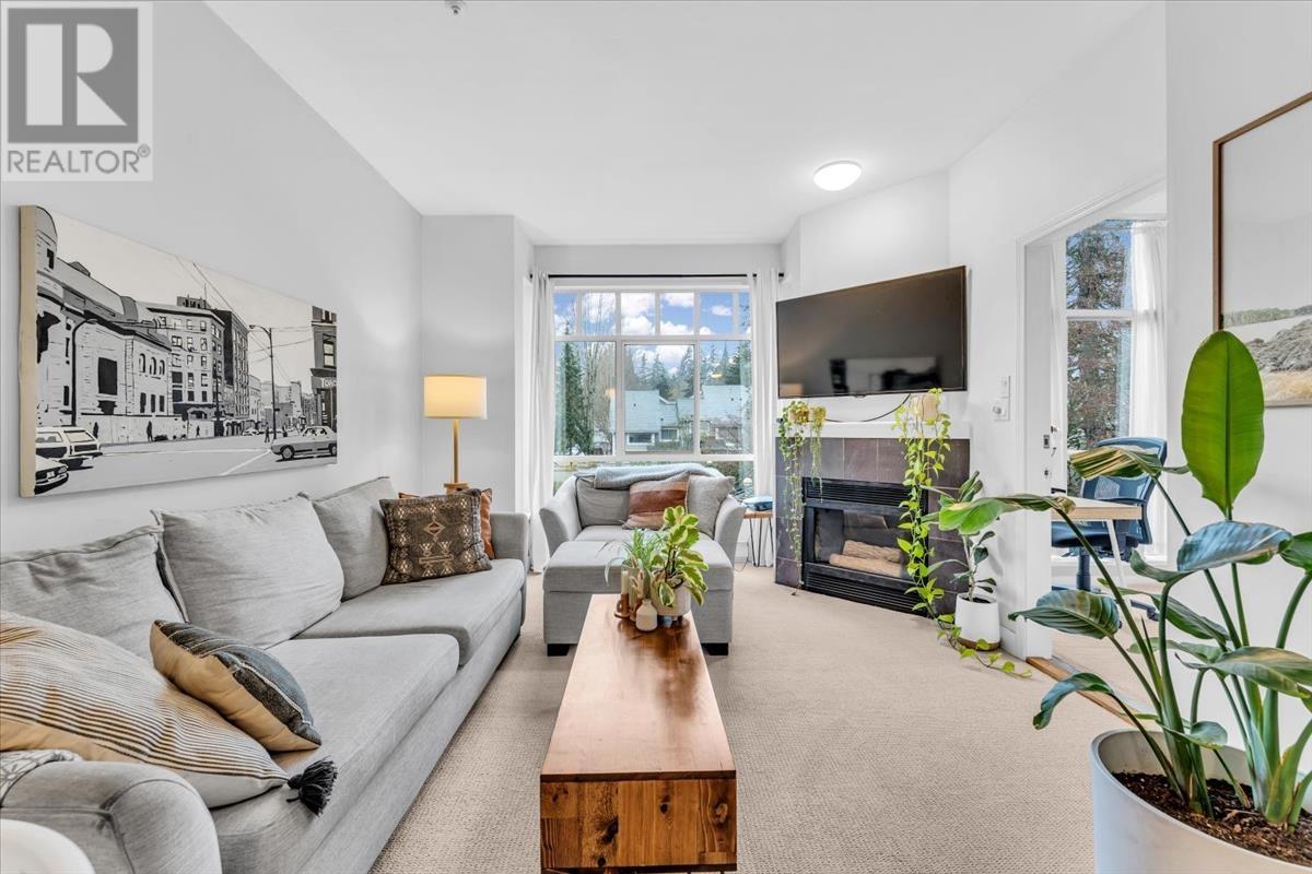 For sale: 303 630 ROCHE POINT DRIVE, North Vancouver, British Columbia ...