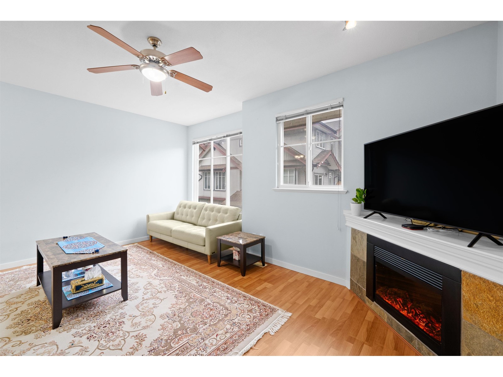 For sale: 10 13528 96 AVENUE, Surrey, British Columbia