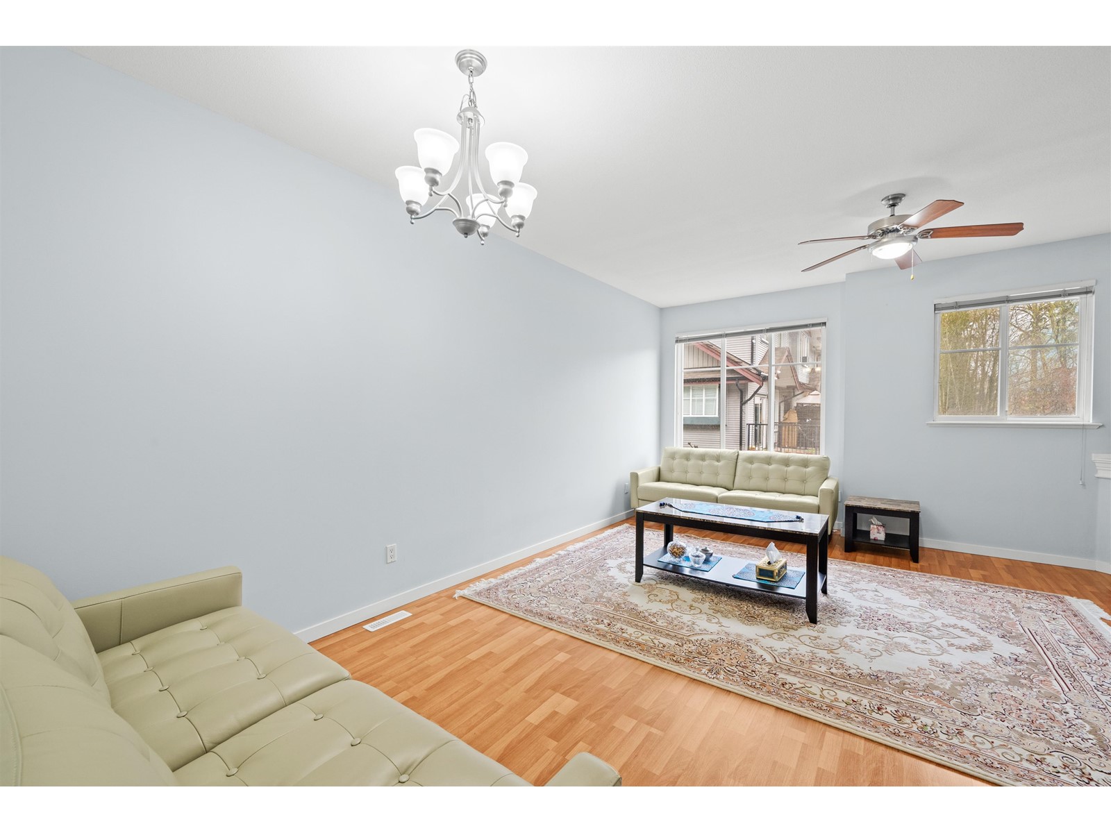 For sale: 10 13528 96 AVENUE, Surrey, British Columbia