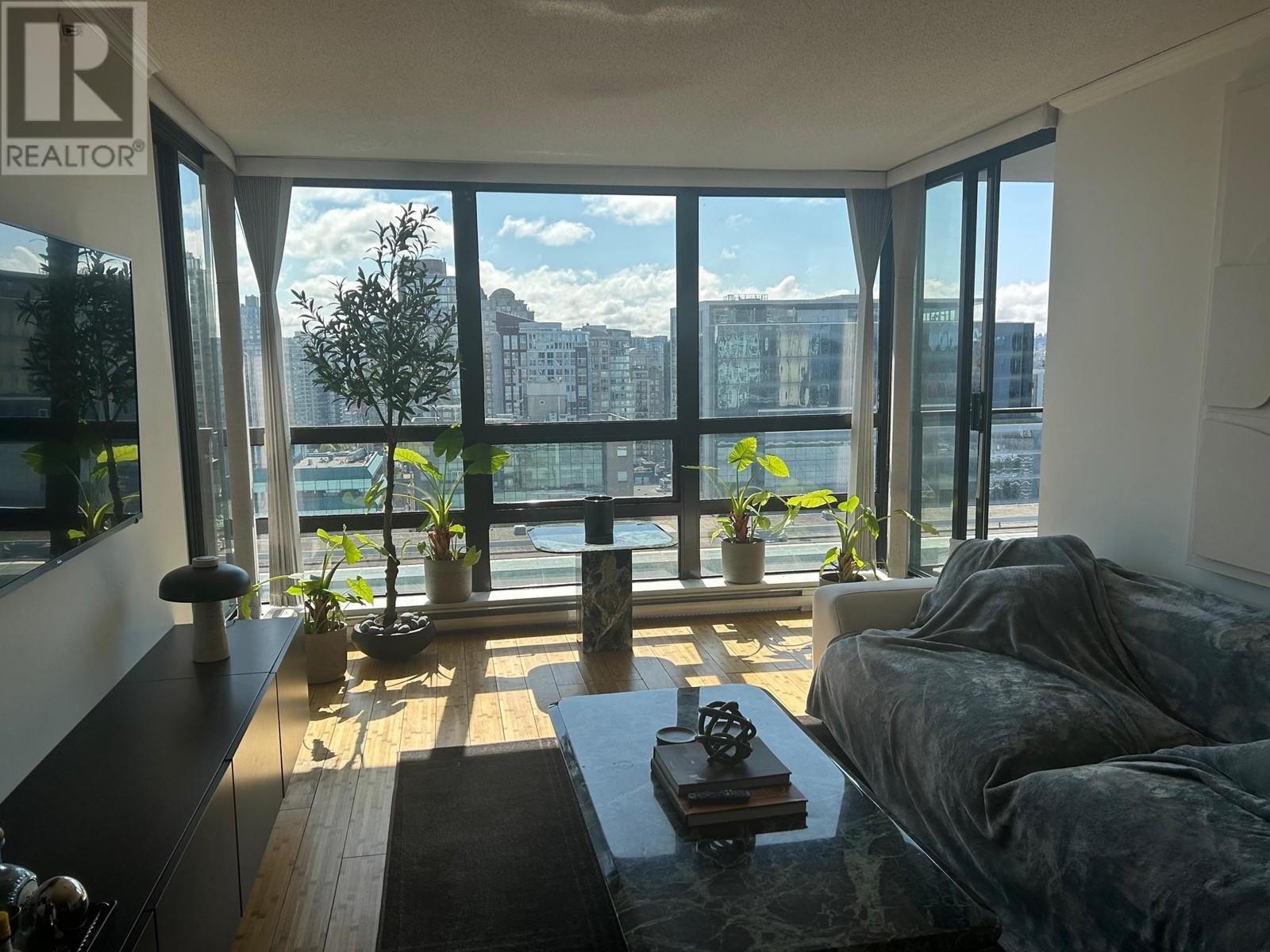 For sale: #1802 938 SMITHE STREET, Vancouver, British For sale: #1802 938 SMITHE STREET, Vancouver, British