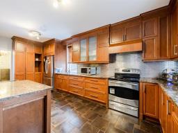 For sale: 5207 Av. Coolbrook, Montréal (Côte-des-Neiges/Notre-Dame