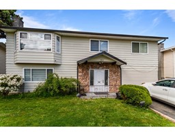 For sale: 13813 89TH AVENUE, Surrey, British Columbia V3V6K7