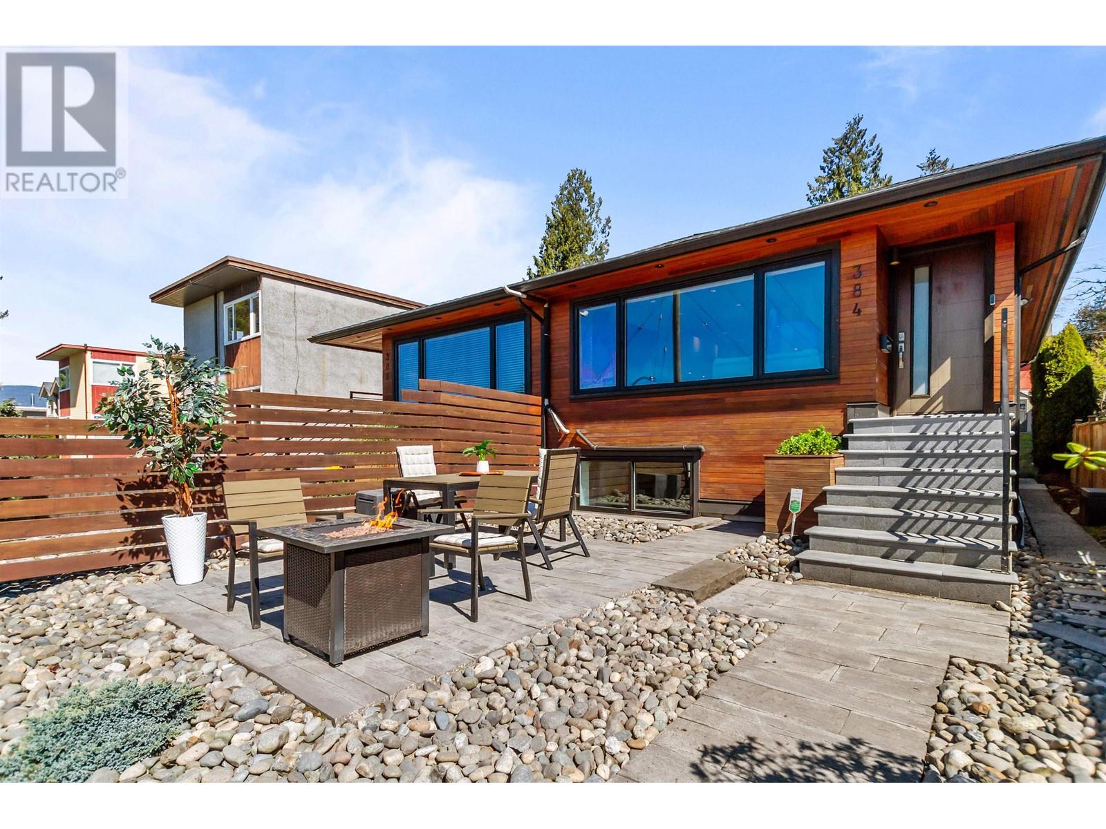 For sale: 384 E 4TH STREET, North Vancouver, British For sale: 384 E 4TH STREET, North Vancouver, British