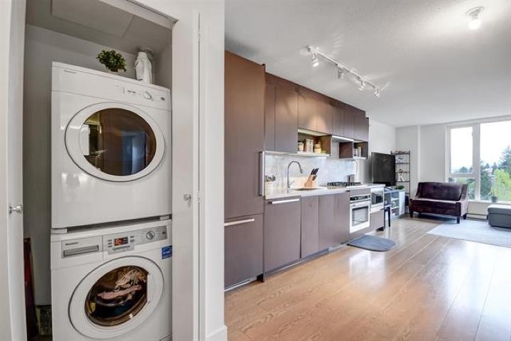 For sale: 712 13696 100 AVENUE, Surrey, British Columbia