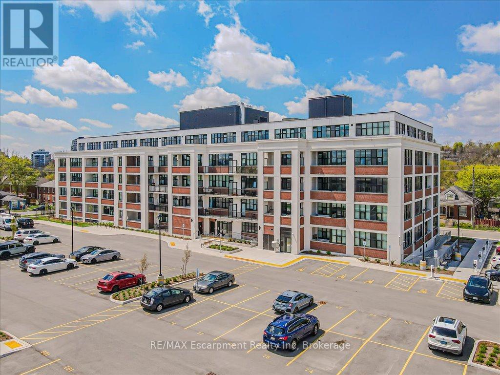 ST For sale: 528 - 120 HURON STREET, Guelph (St. Patrick's Ward