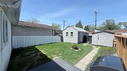 For sale: 229 Ralph Avenue, Winnipeg, Manitoba R2C2E6