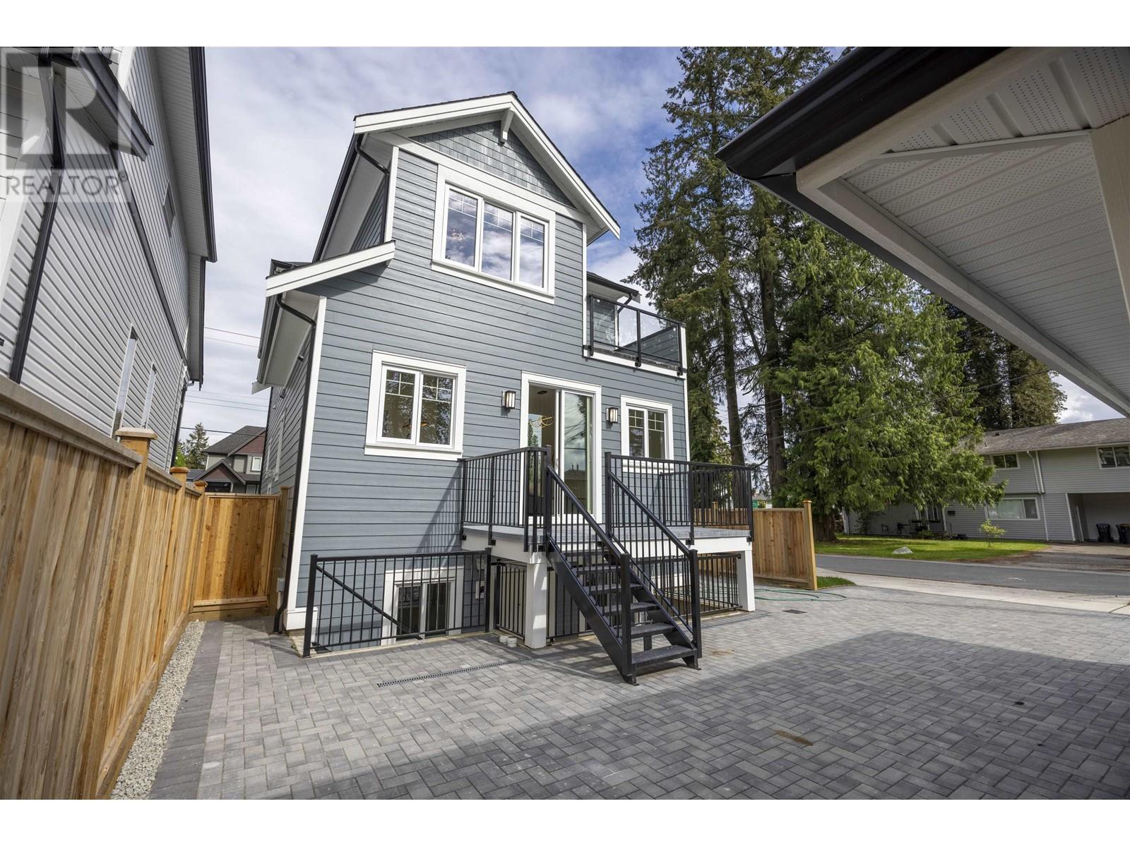 P・M・O・M・Y For sale: 3321 VIEWMOUNT DRIVE, Port Moody, British Columbia