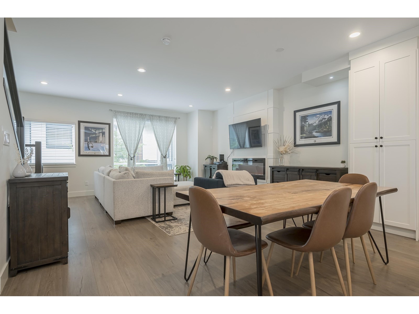翠ページ For sale: 45 15688 28 AVENUE, Surrey, British Columbia