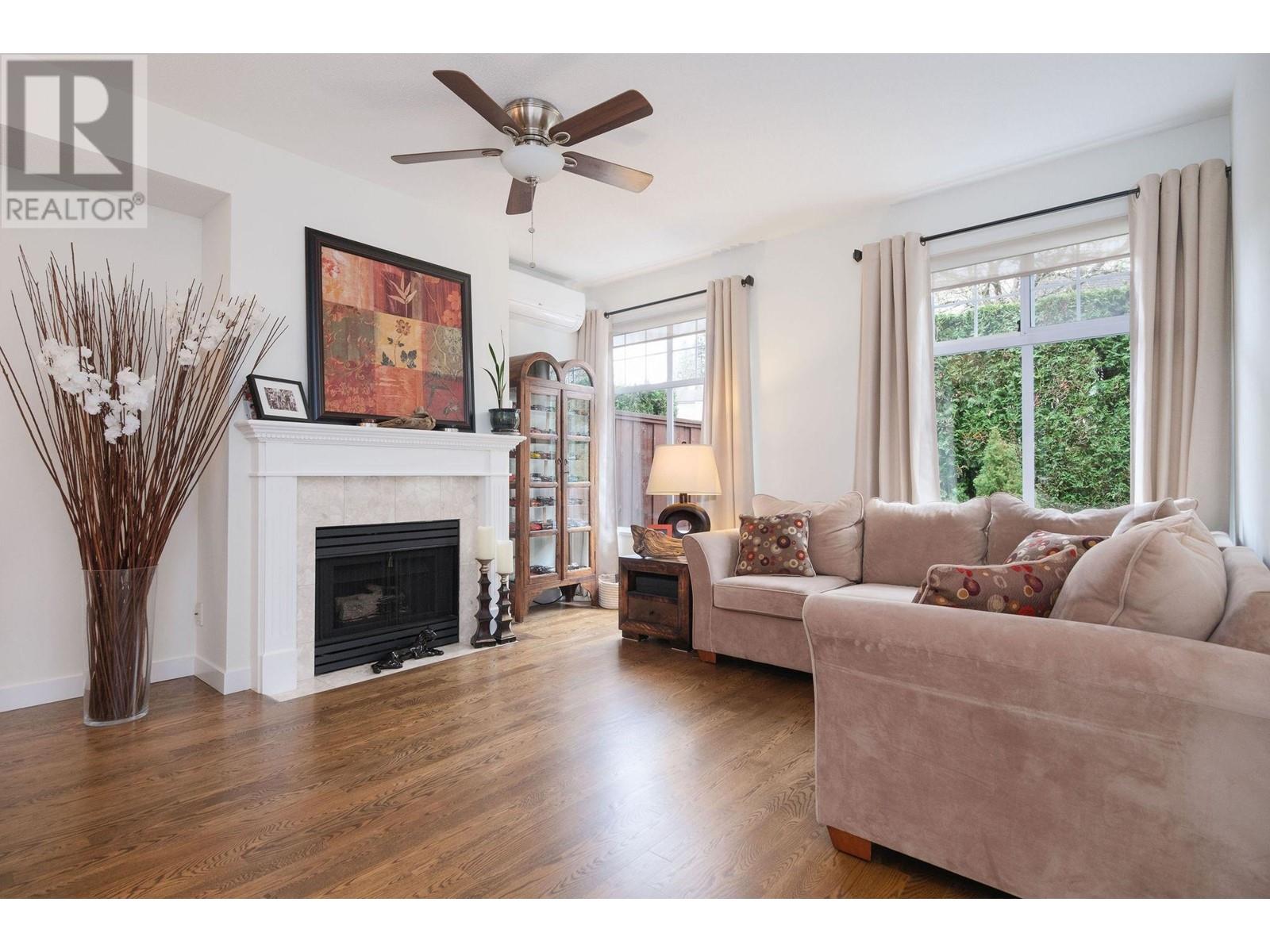 For sale: 66 5950 OAKDALE ROAD, Burnaby, British Columbia V5H4R5 ...