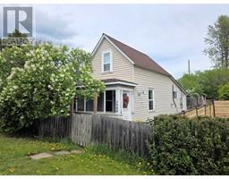 HOUSE OF SOLO BE：FIRST SOLO A STAR WARS STORY FACTORY SEALED HOBBY PACK | eBay