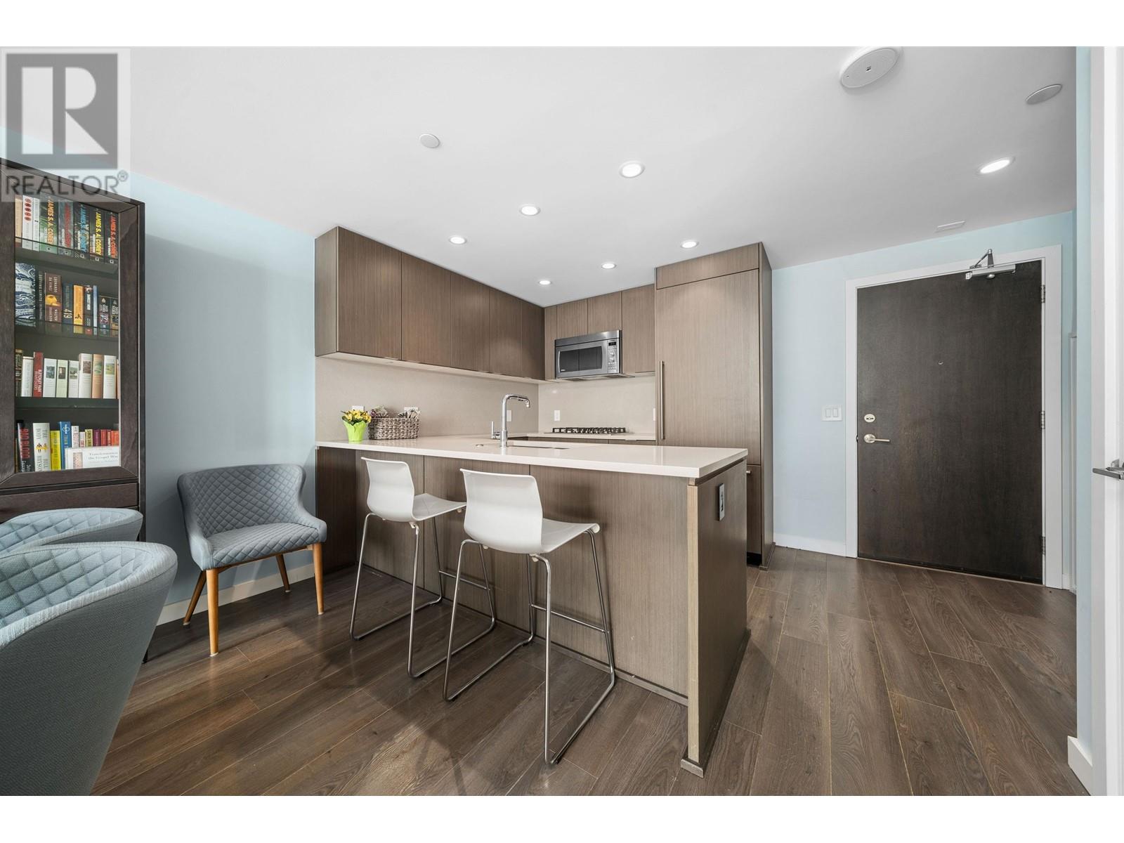 For sale: 901 112 E 13 STREET, North Vancouver, British