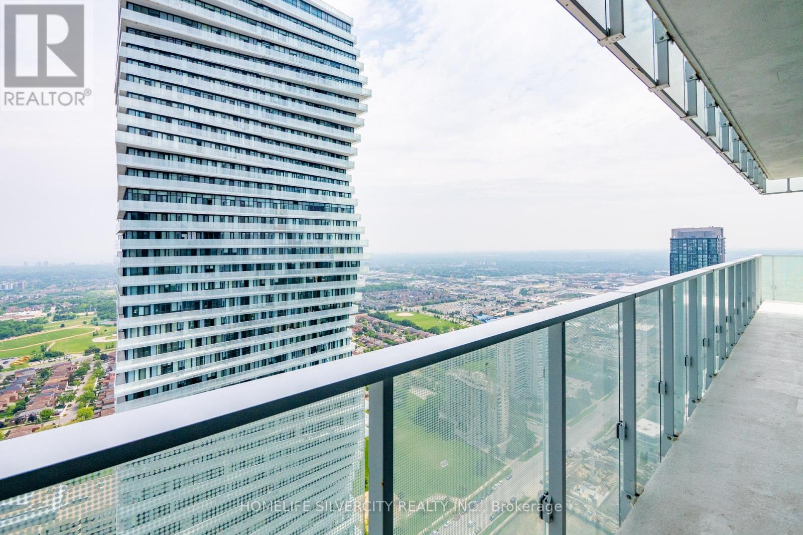 For rent: 4604 - 3900 CONFEDERATION PARKWAY, Mississauga