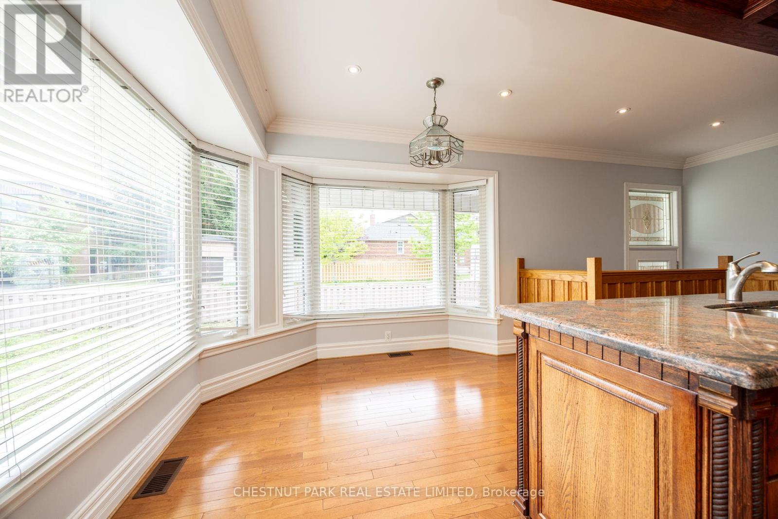 For rent: 127 RANDOLPH ROAD, Toronto (Leaside), Ontario