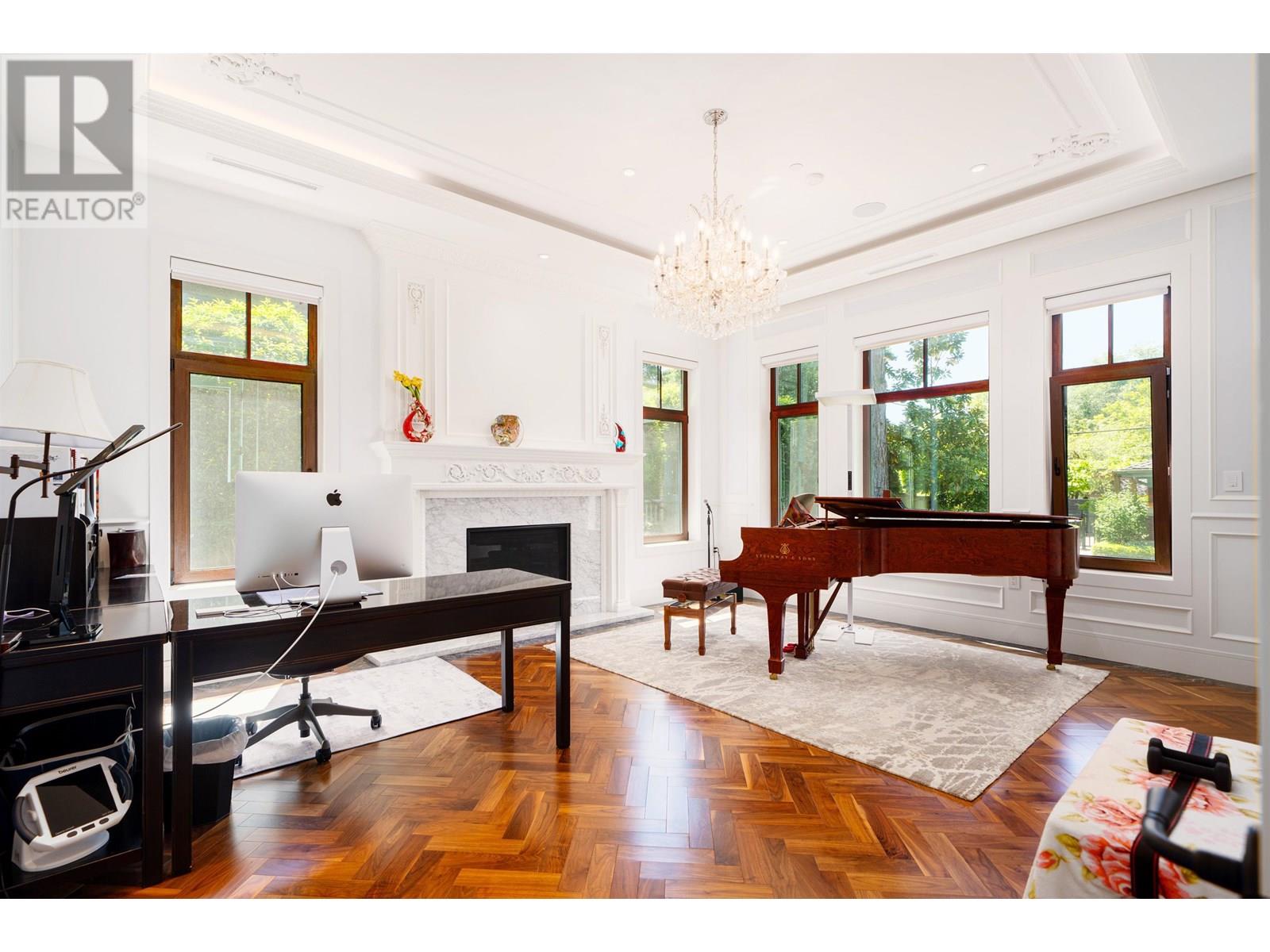 For sale: 5937 CHURCHILL STREET, Vancouver, British Columbia