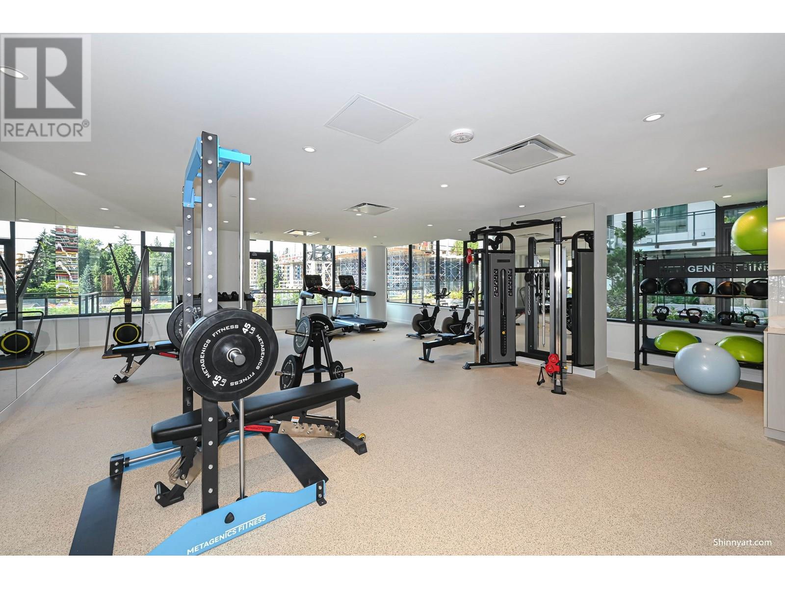 For sale: 402 626 CLAREMONT STREET, Coquitlam, British Columbia