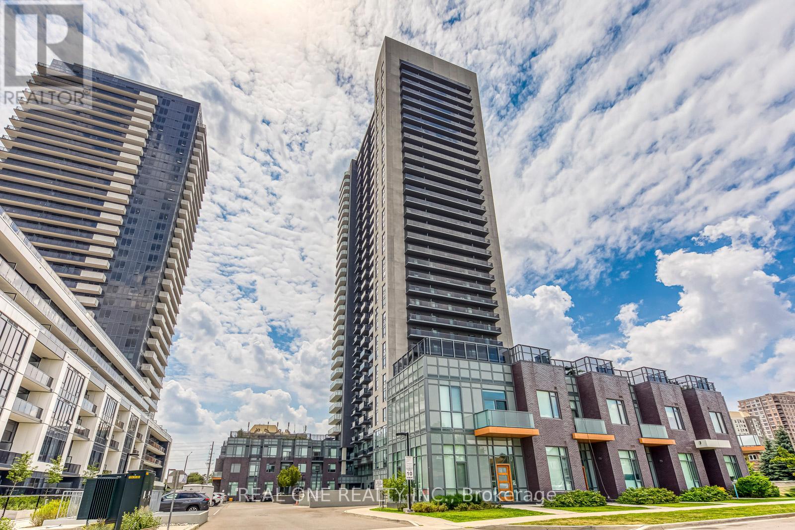 For sale: 3120 - 8 NAHANI WAY, Mississauga (Hurontario
