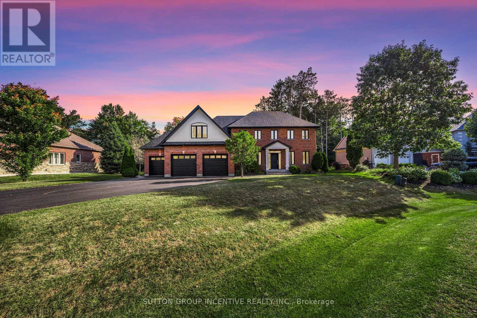 propertyty For sale: 209 ROVER STREET, Ottawa, Ontario K2S1S3