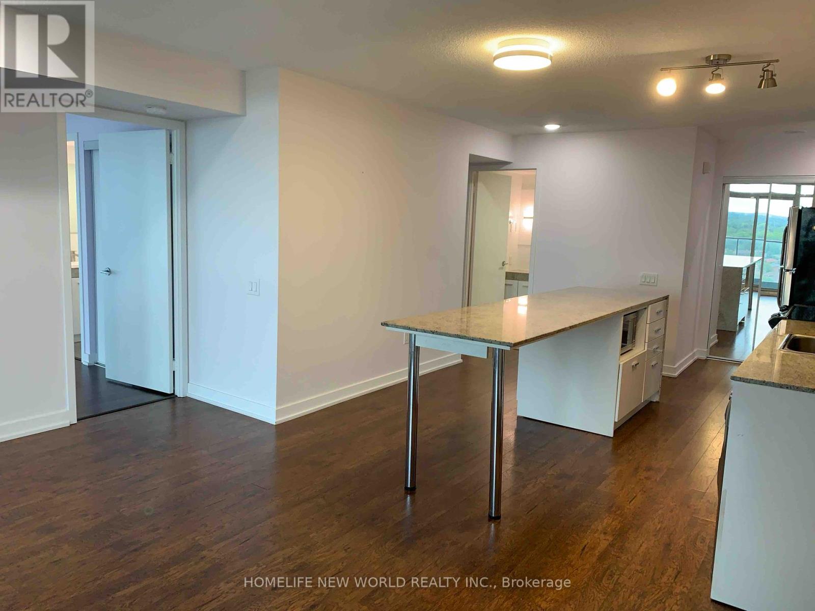 COURT ORDER/Toronto1979＆Sessions1977 1011 - 29 Singer Court, Toronto — For Sale @ $599,000 | Zolo.ca