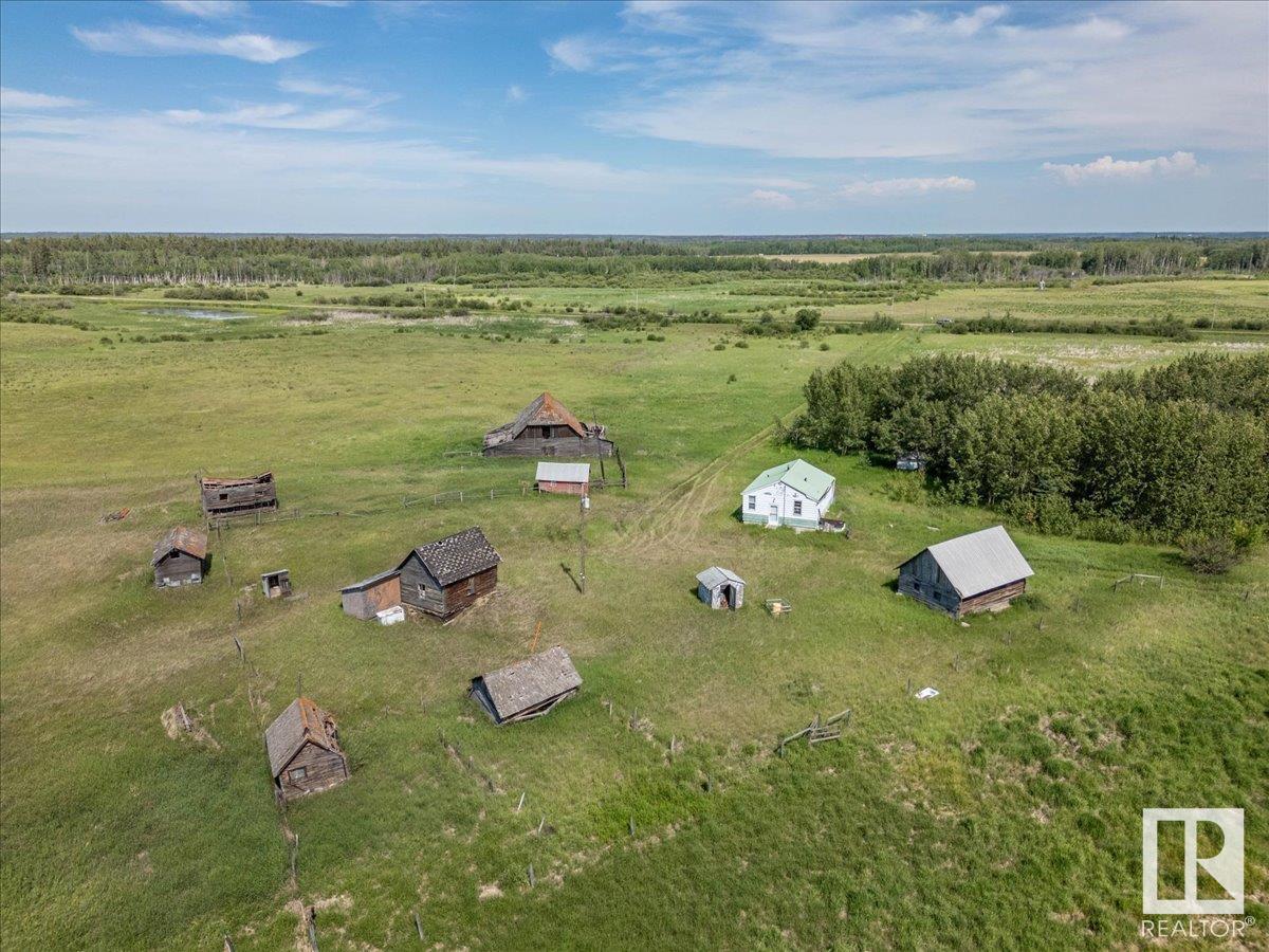 For sale: 57022 RGE ROAD 213, Rural Sturgeon County, Alberta T0A2W0 ...