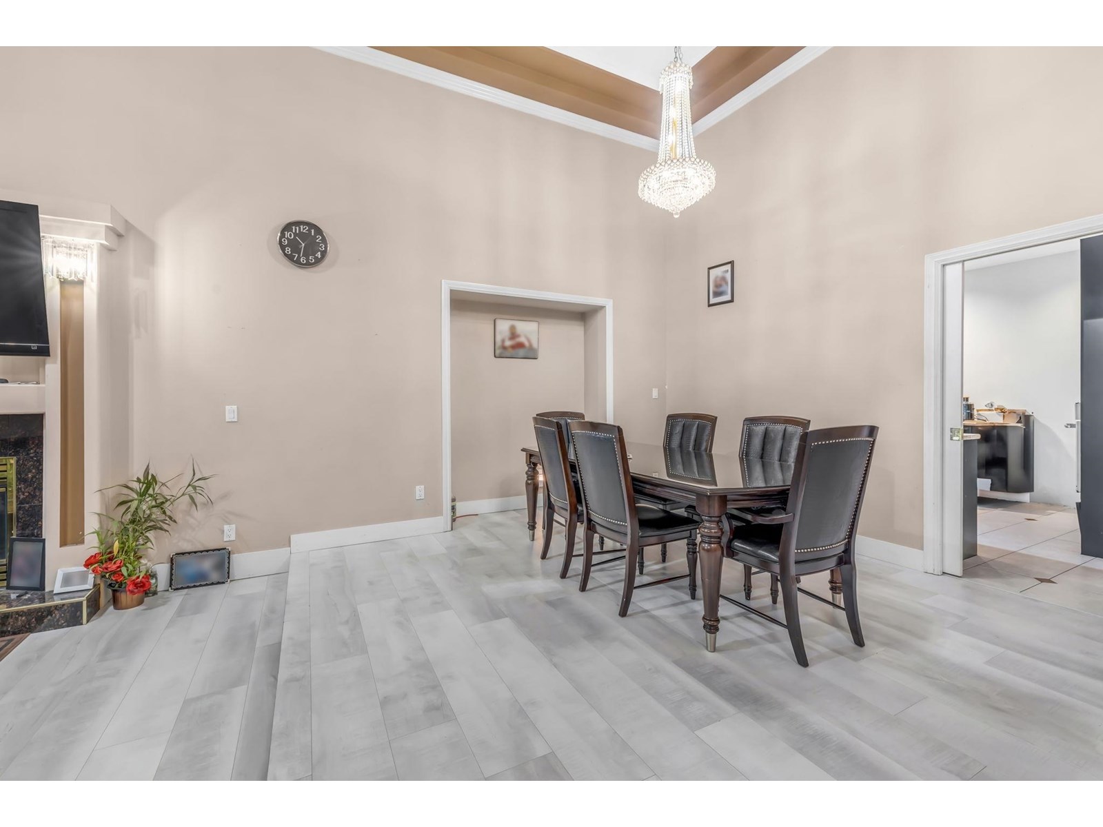 For sale: 9534 124 STREET, Surrey, British Columbia V3V4S4