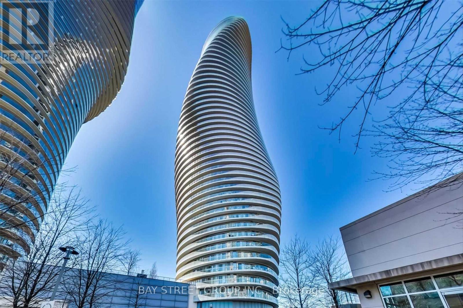 L&#39;Appartement DEUXIEME CLASSE - 美陽  ☆ 895 Academy Close Apt 2 #APT 2, Victoria, BC V8V 2X8 | MLS