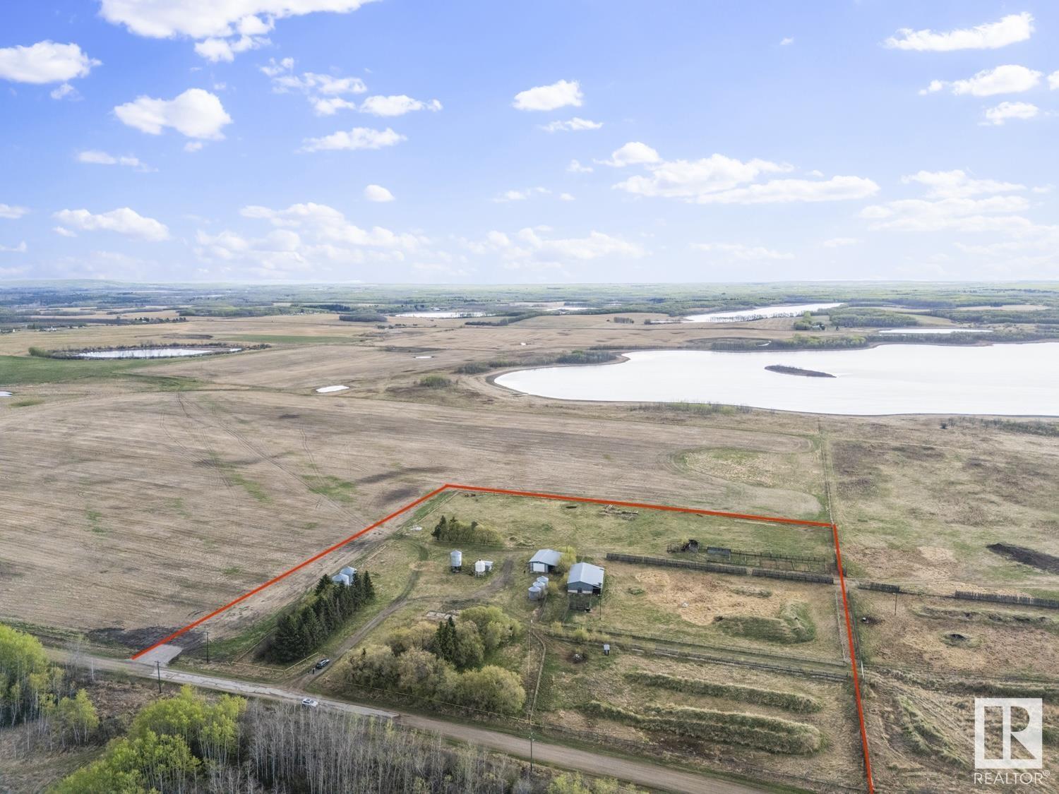 For sale: 61303 Range Rd 422, Rural Bonnyville M.D., Alberta T9M1P1 ...